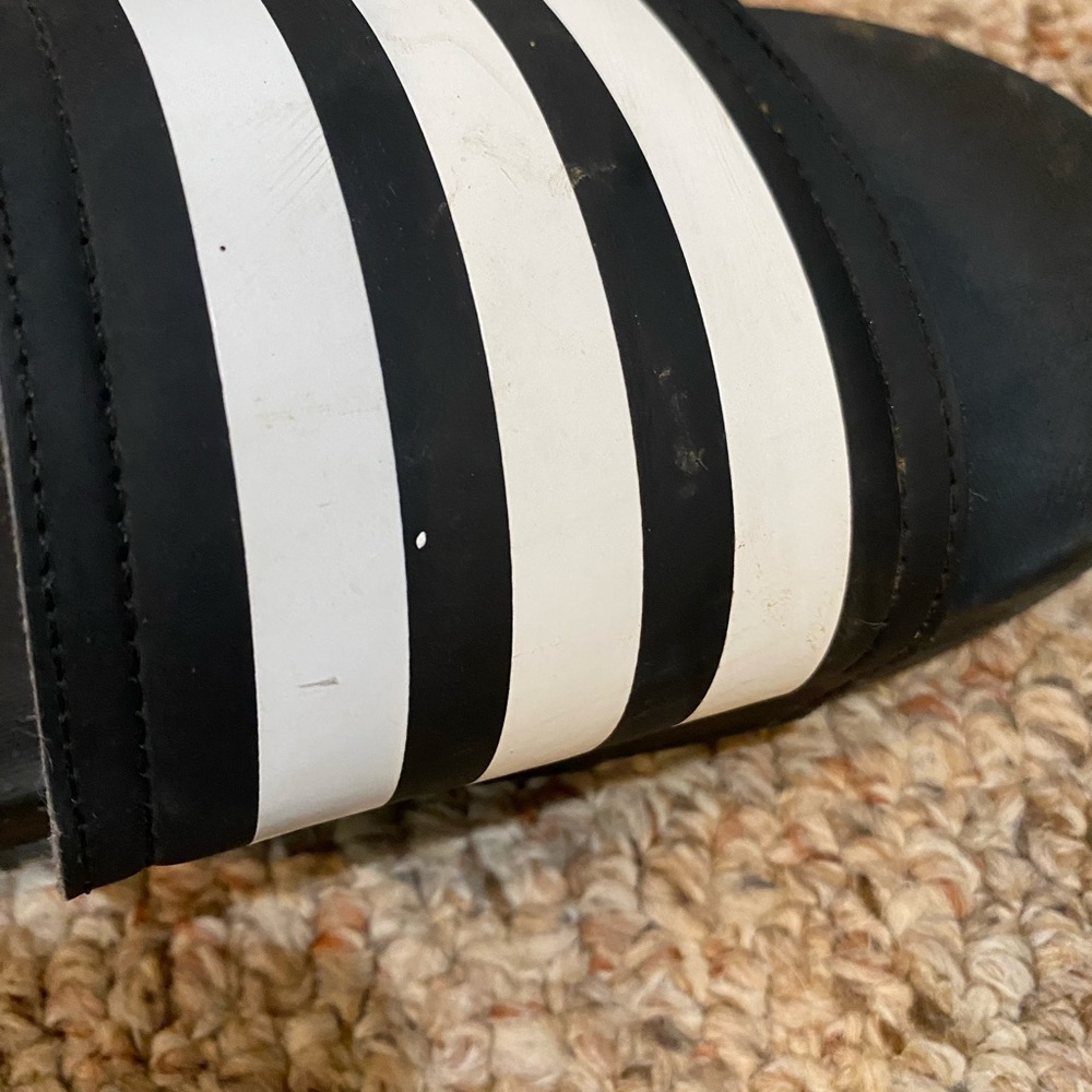 EUC Women’a Adilette Sandal Size 9 - Picture 3 of 4